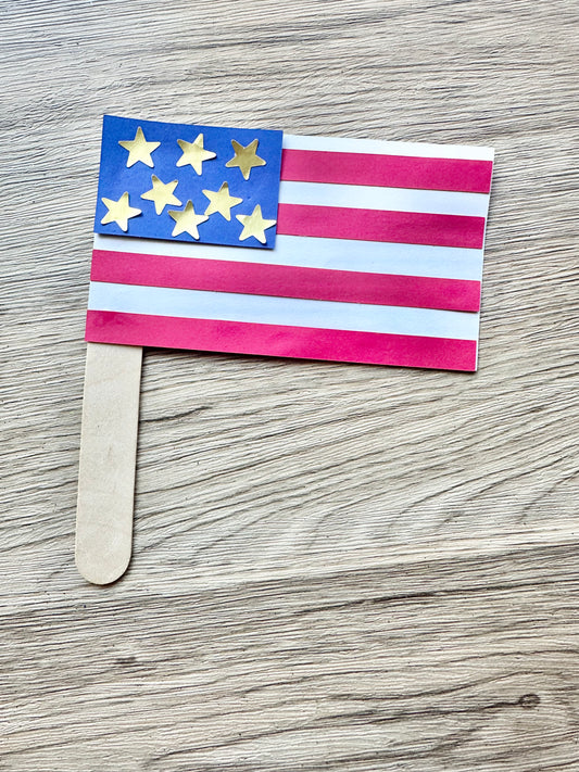 Make Your Own Stars and Stripes Flag Paper Craft Kit